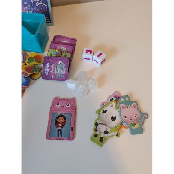 Gabbys Dollhouse Meow-Mazing Board Game For Kids With 40+ Pieces & Accessories - Picture 6 of 7